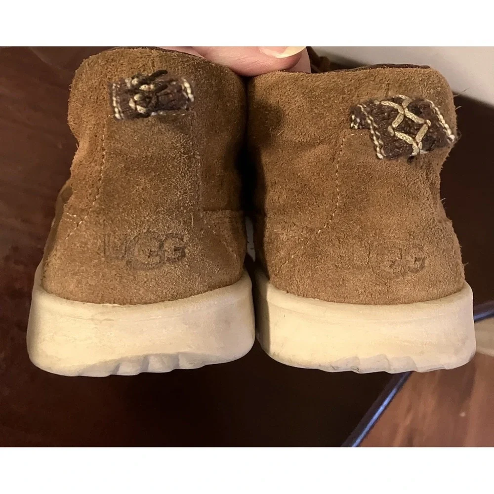 UGG canoe suede